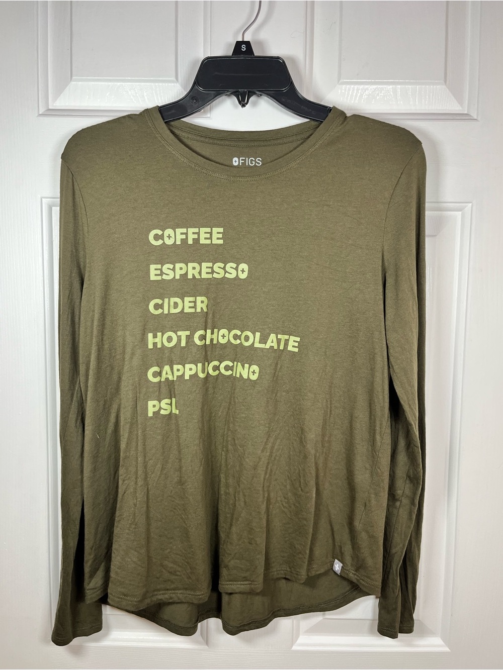 FIGS Coffee Espresso Cider Hot Chocolate PSL Long Sleeve Underscrub Shirt S